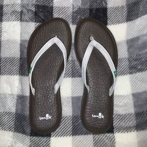 Sanuk flip flops